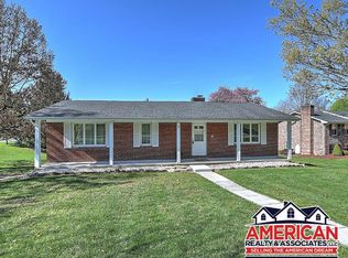 34 Claremont Cir, Bristol, VA 24201