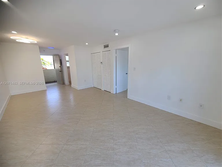 1612 Jefferson Ave #403 — Photo 24