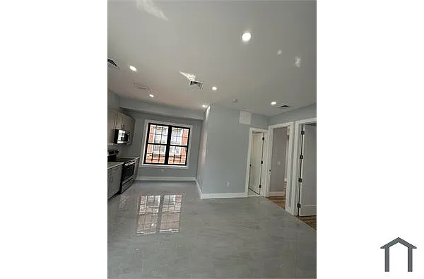 Building Photo - 804 Freeman St #1