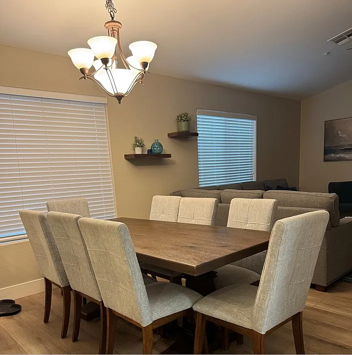 4 bed, 1780 sqft, $4,200 — Photo 4