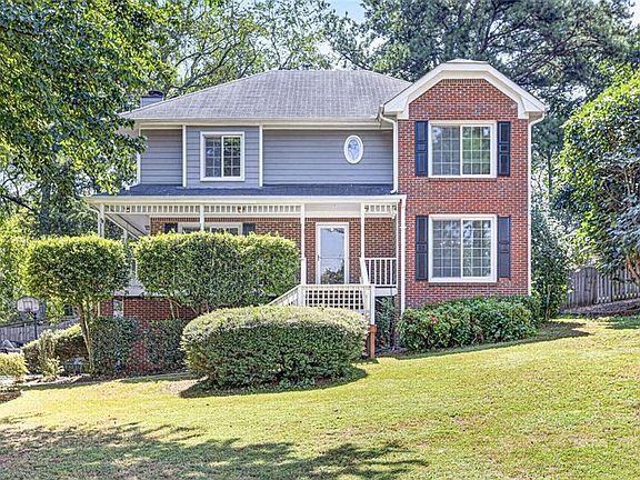 2nd image of 540 Clear Lake Ln