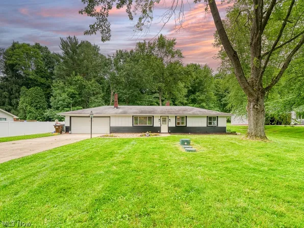 577 Orchard Grv, Northfield, OH 44067