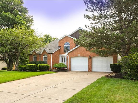 2nd image of 5456 Country Club Ln