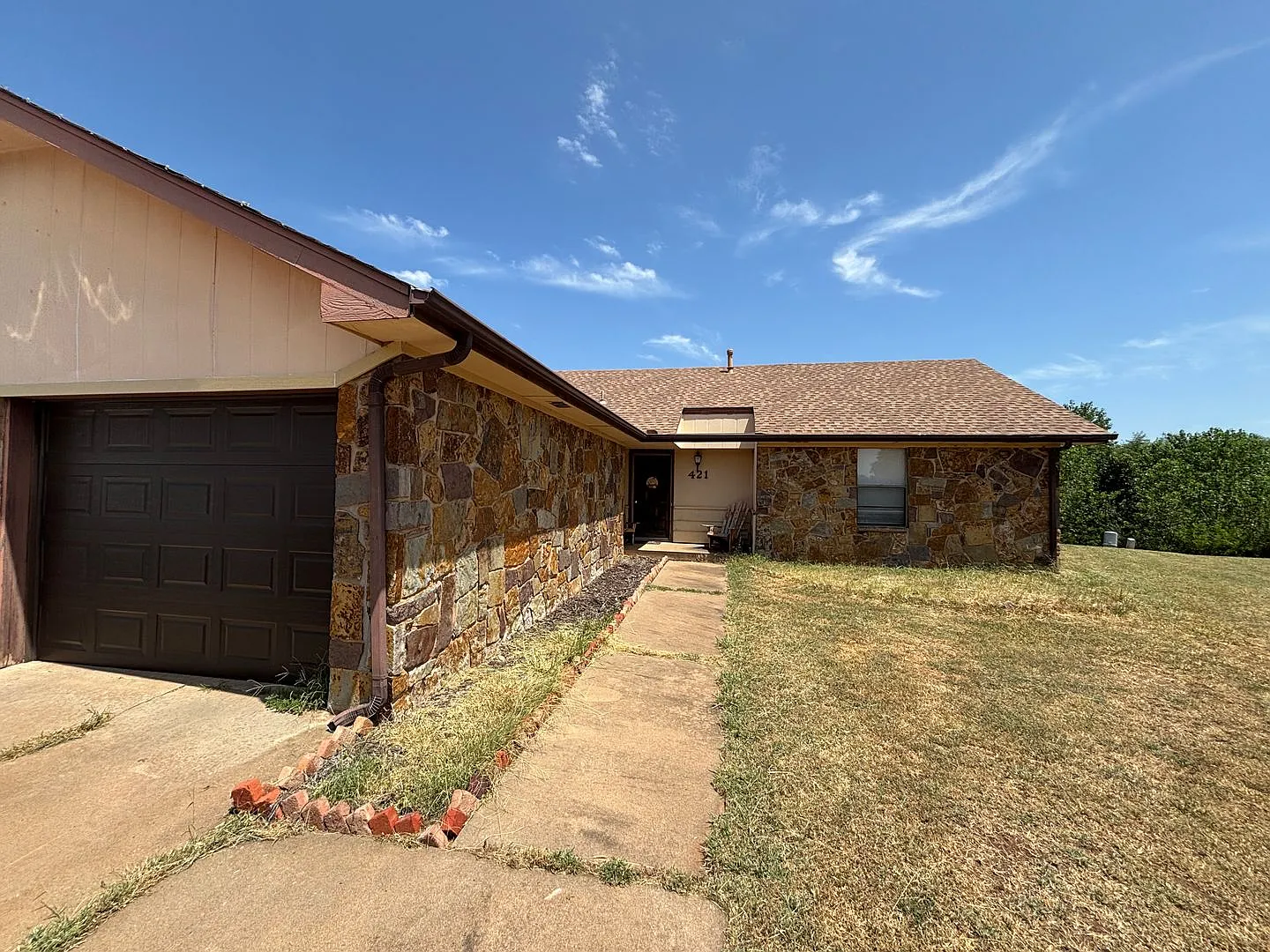 Spacious 2 Bed, 1 Bath Home - Available Soon - Stillwater — Photo 1