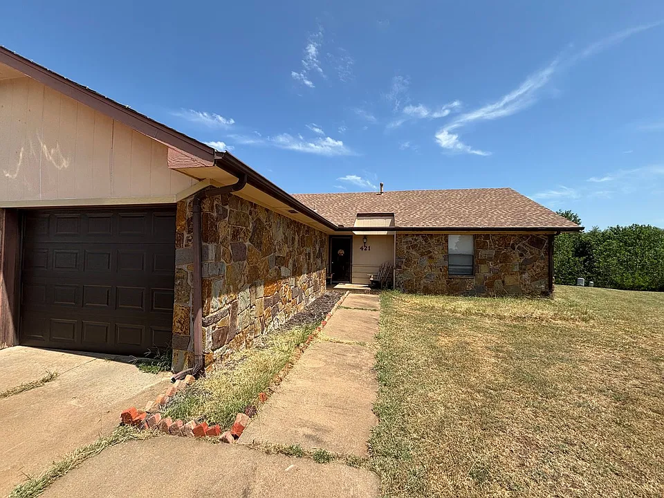 421 Britton Ct