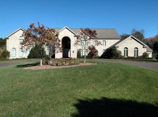 191 Buckthorn Dr, Baden, PA 15005