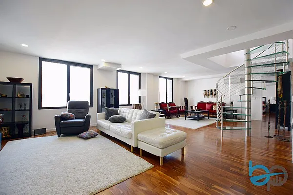 Rented by Botensten Properties International | media 16