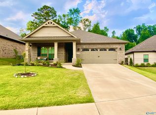 15372 Ironcrest Dr NW, Harvest, AL 35749