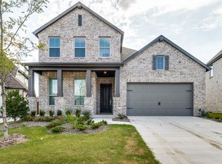 503 N Eagle Point Rd, Van Alstyne, TX 75495