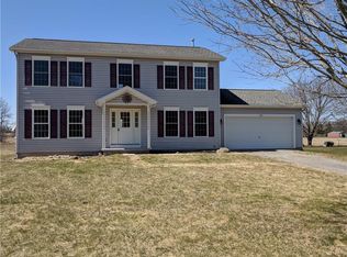 9022 Linwood Rd, Le Roy, NY 14482