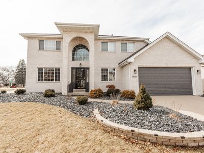 18034 Donatus Dr, Lansing, IL, 60438