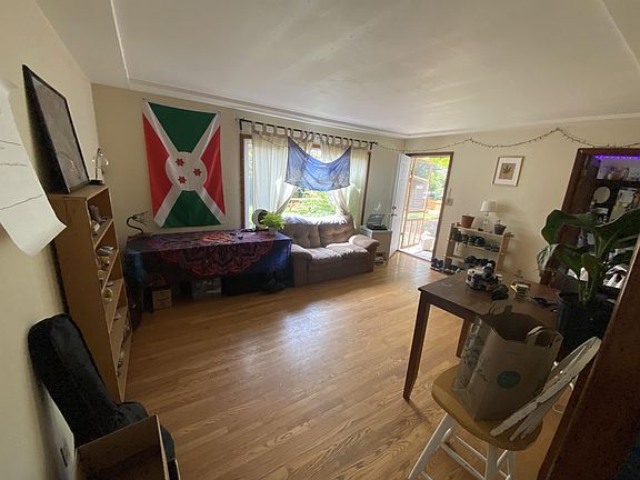 4th image of 4926 NE 25th Ave