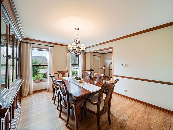 4th image of 2405 Cimarron Ct