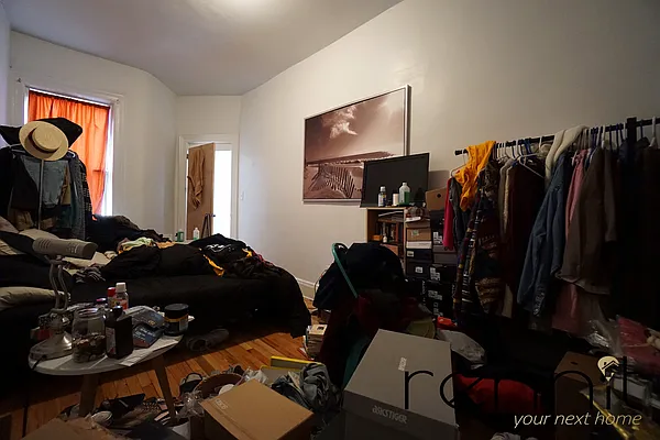 Rented by Rennit Inc. | media 22