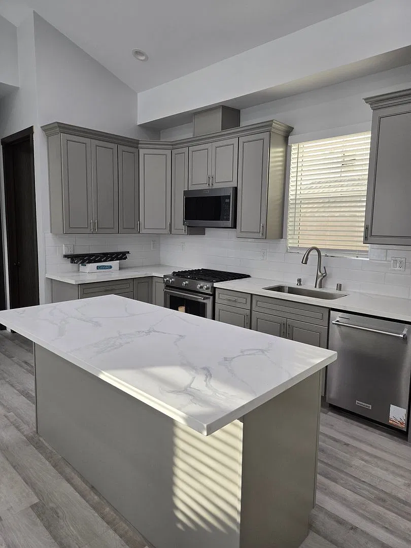 2BR/2BA New Construction in North Torrance — Photo 4