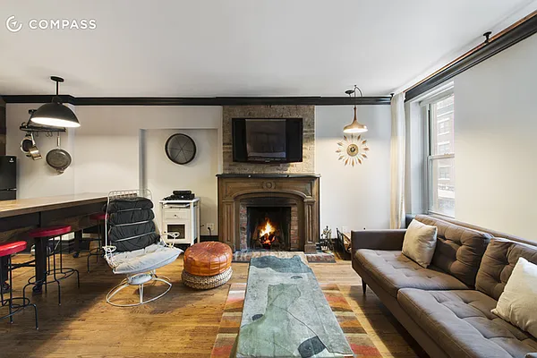 Rented by Compass | media 2