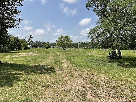 4th image of 7079 Fm 1459 Rd