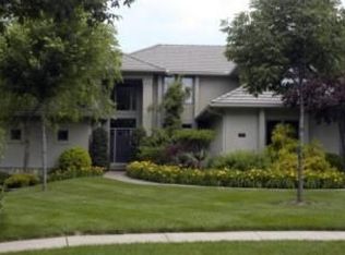 808 Kings Rdg, Liberty, MO 64068