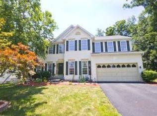 20809 Cross Timber Dr, Ashburn, VA 20147