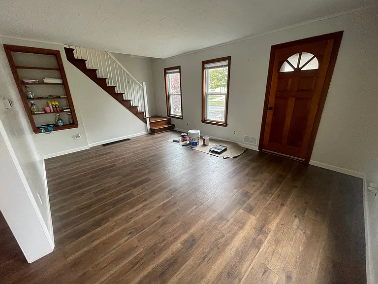 58 Hudson Ave #1 — Photo 2