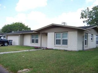 1908 Bon Aire Ave, Victoria, TX 77901