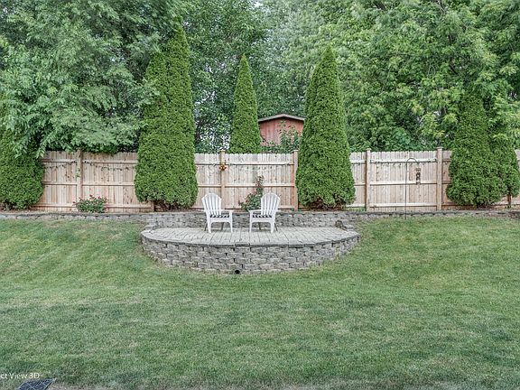 5th image of 24512 Lakewoods Ln