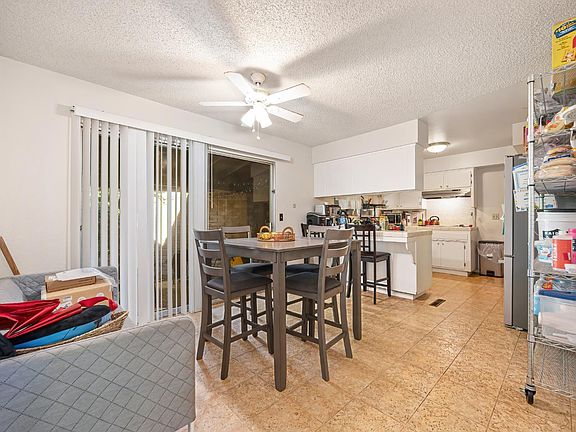 4th image of 310 Bello Rio Way