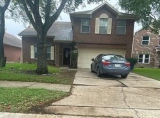 329 Mammoth Springs Ln, Dickinson, TX 77539