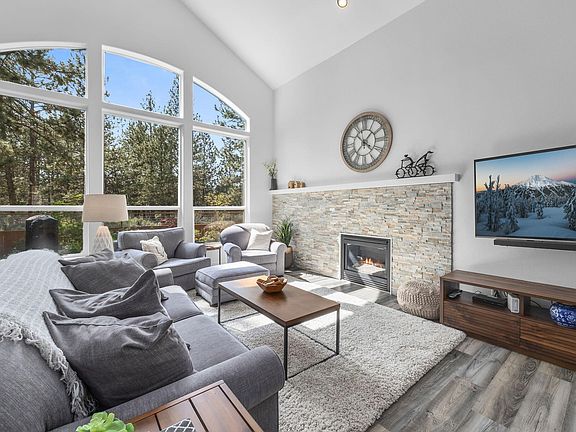 4th image of 60949 Snowbrush Dr