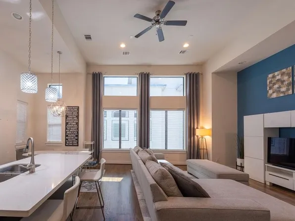 94 N Hutcheson St, Houston, TX 77003