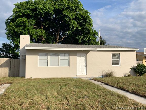 5th image of 2336 West Dr