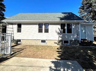 48 South St, Danbury, CT 06810