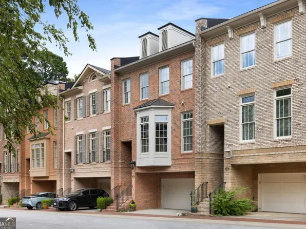 10 Candler Grove Dr, Decatur, GA 30030