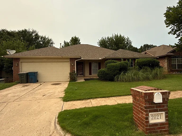 2021 Cedar Meadow Ln — Photo 10