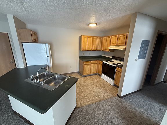 2nd image of 410 13th Ave NW Unit 23