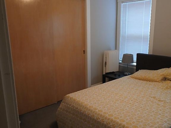 3rd image of 111 Woodside Rd
