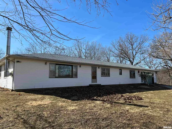 21721 N Yankee Ln, Chillicothe, IL 61523