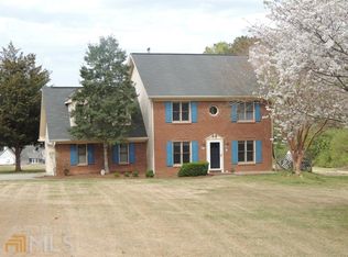 210 Farr Rd, Tyrone, GA 30290