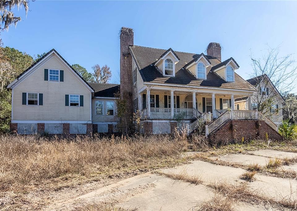 1st image of 7671 NW 44TH BOULEVARD