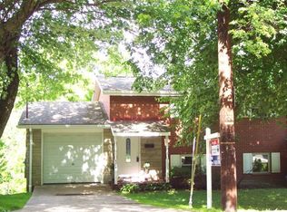 504 Filmore Rd, Pittsburgh, PA 15221