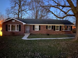 105 Bates St, Shelbyville, TN 37160