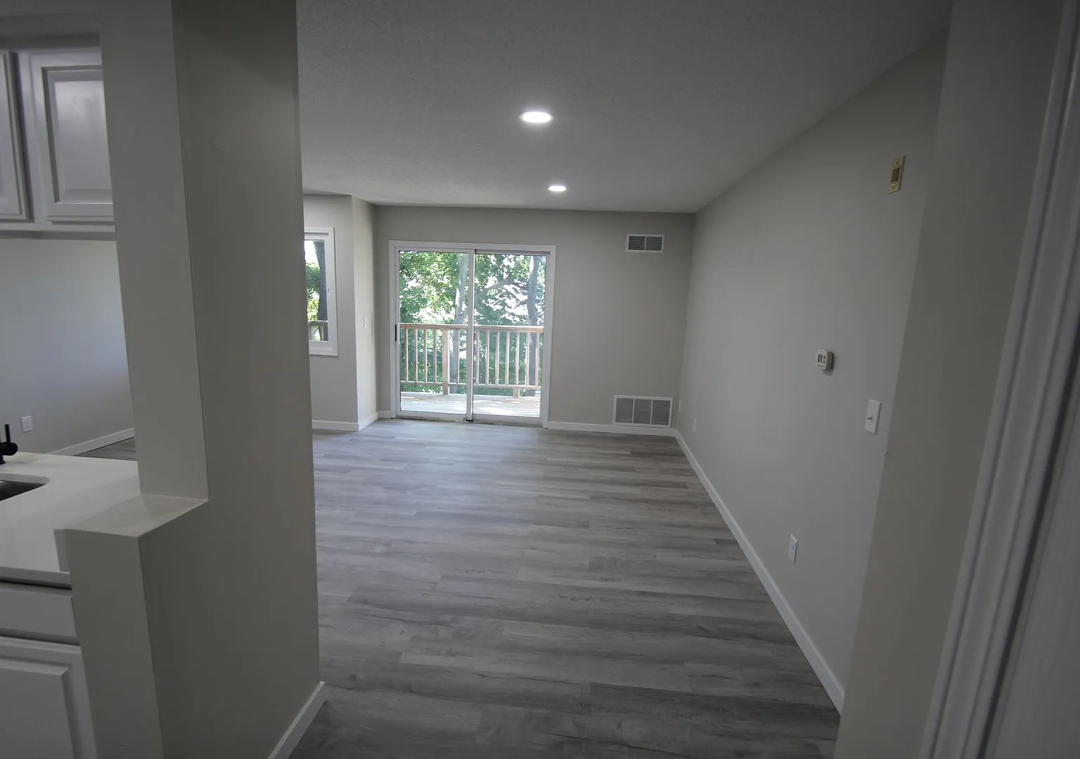 36 Plex - Village Green Apartments — Photo 2