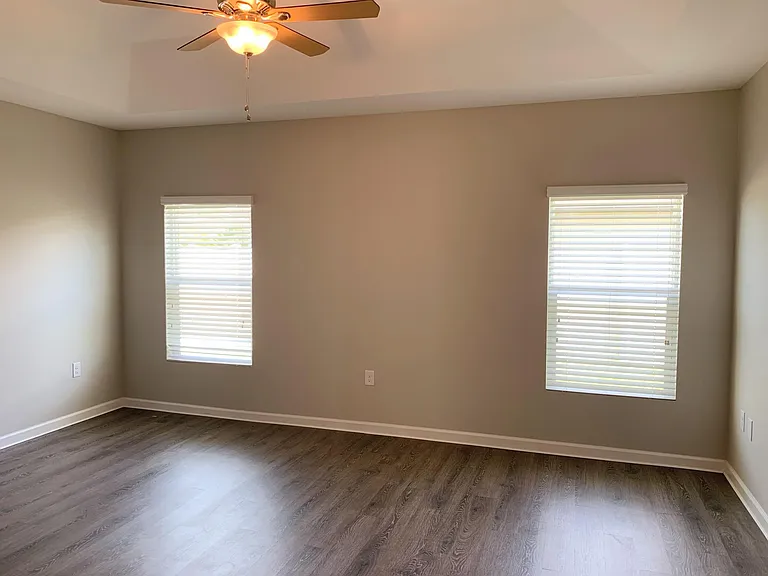 936 Sangria Cir — Photo 31