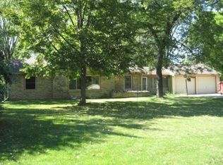 2325 S Lombardy Ln, New Berlin, WI