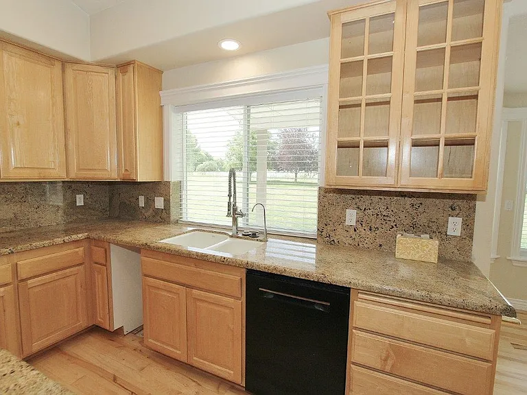 4109 E Man O War Dr — Photo 11
