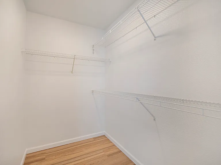 1618 Pin Oak Trl — Photo 23