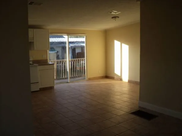 1217 Country Club Ln, Lakeland, FL 33801