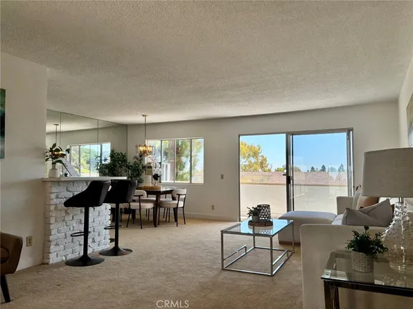 5630 Ravenspur Dr Unit 209, Rancho Palos Verdes, CA 90275