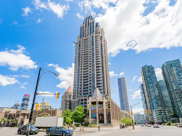 388 Prince Of Wales Dr #2911, Mississauga, ON L5B 0A1