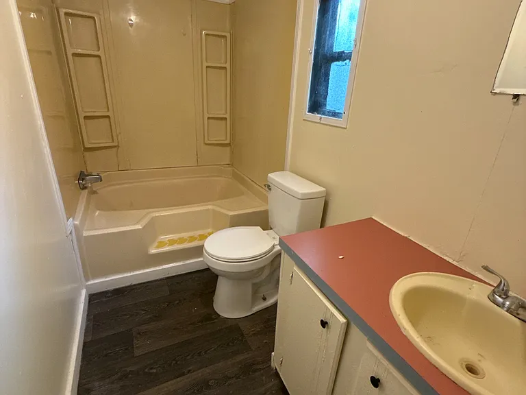 115 Hane Cir — Photo 5